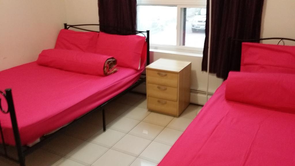 University Apartment Toronto Ngoại thất bức ảnh