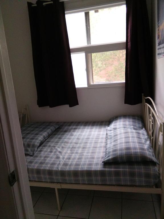 University Apartment Toronto Ngoại thất bức ảnh