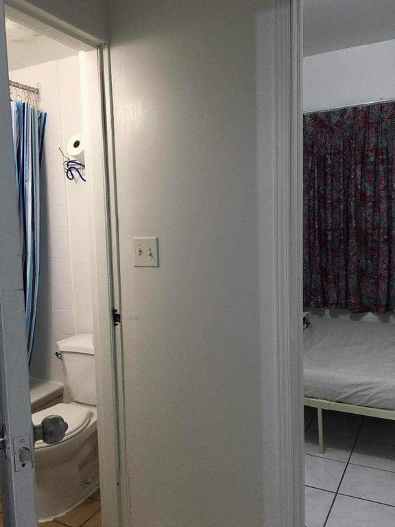 University Apartment Toronto Ngoại thất bức ảnh