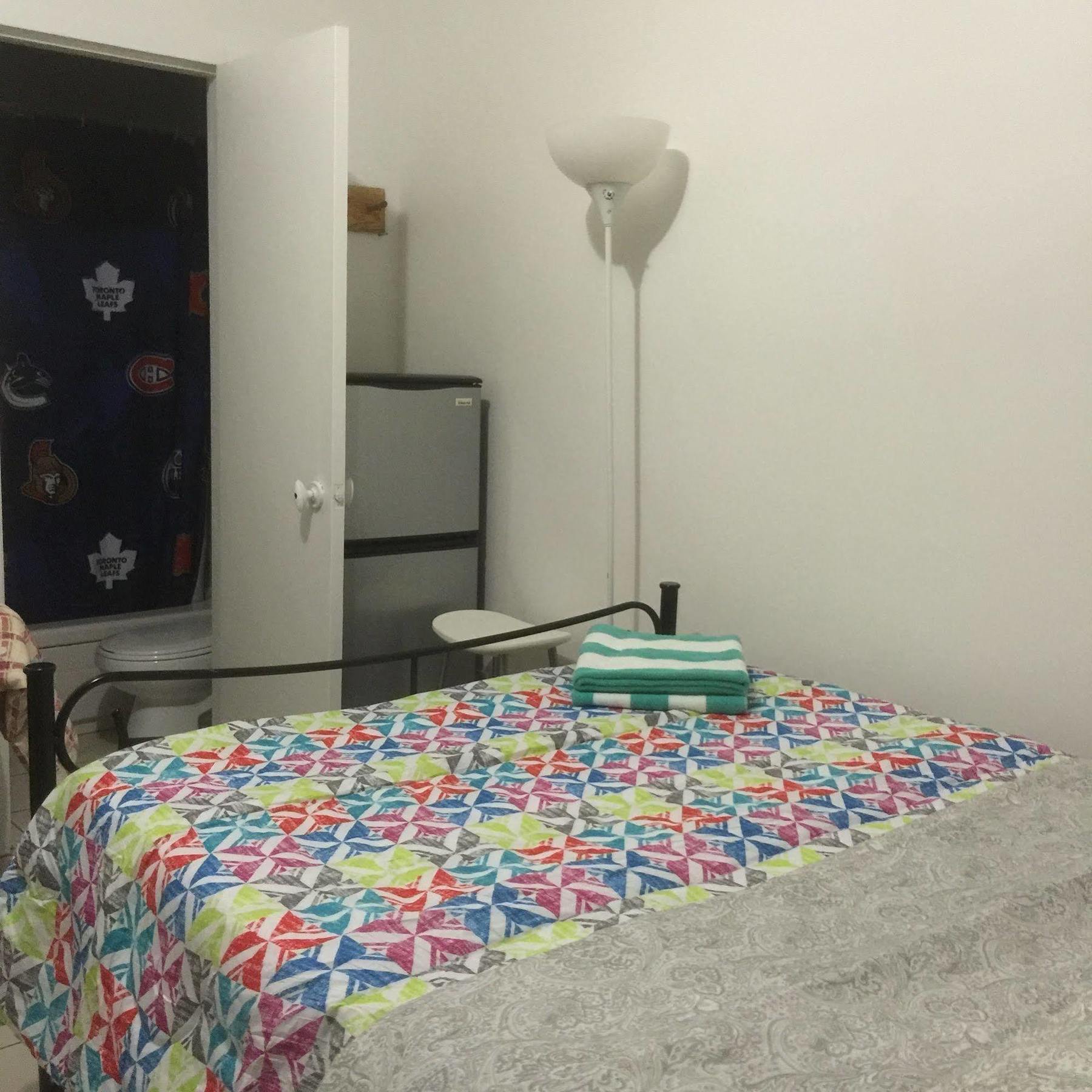 University Apartment Toronto Ngoại thất bức ảnh