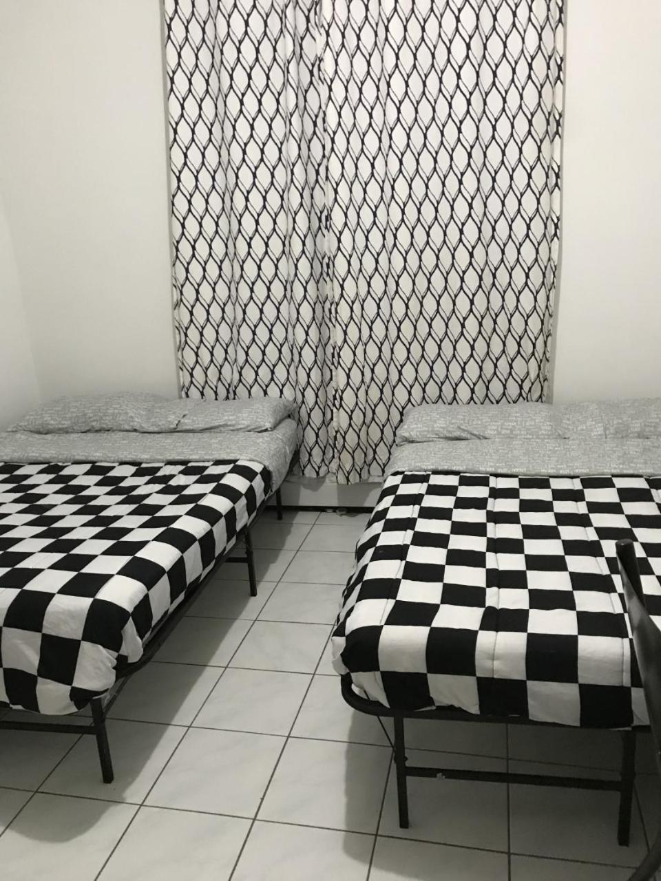 University Apartment Toronto Ngoại thất bức ảnh