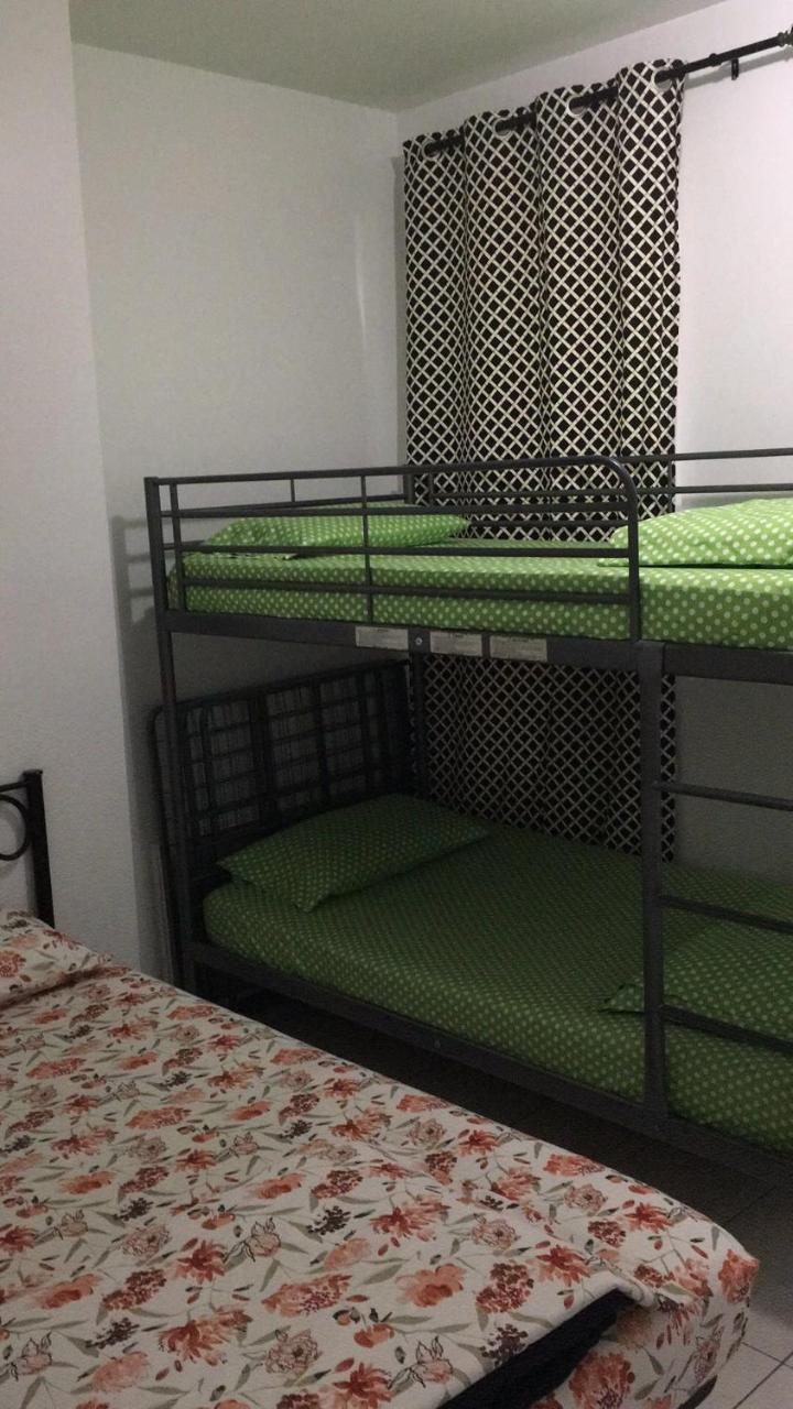 University Apartment Toronto Ngoại thất bức ảnh