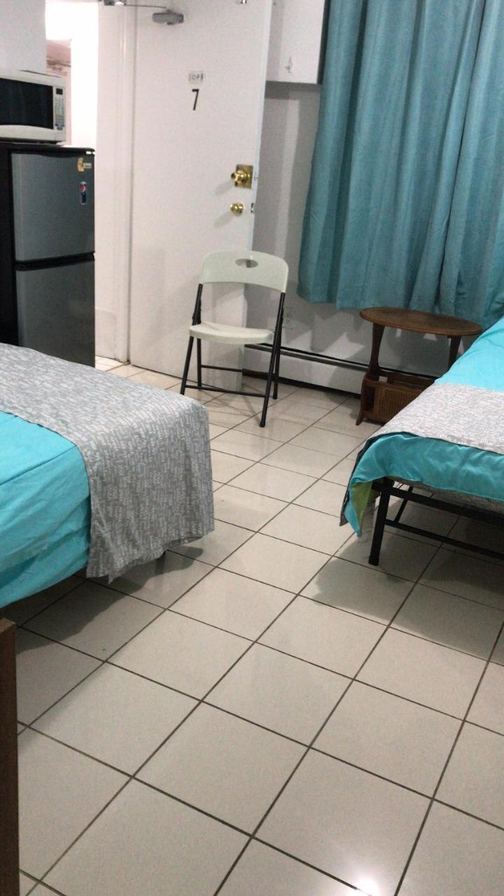 University Apartment Toronto Ngoại thất bức ảnh